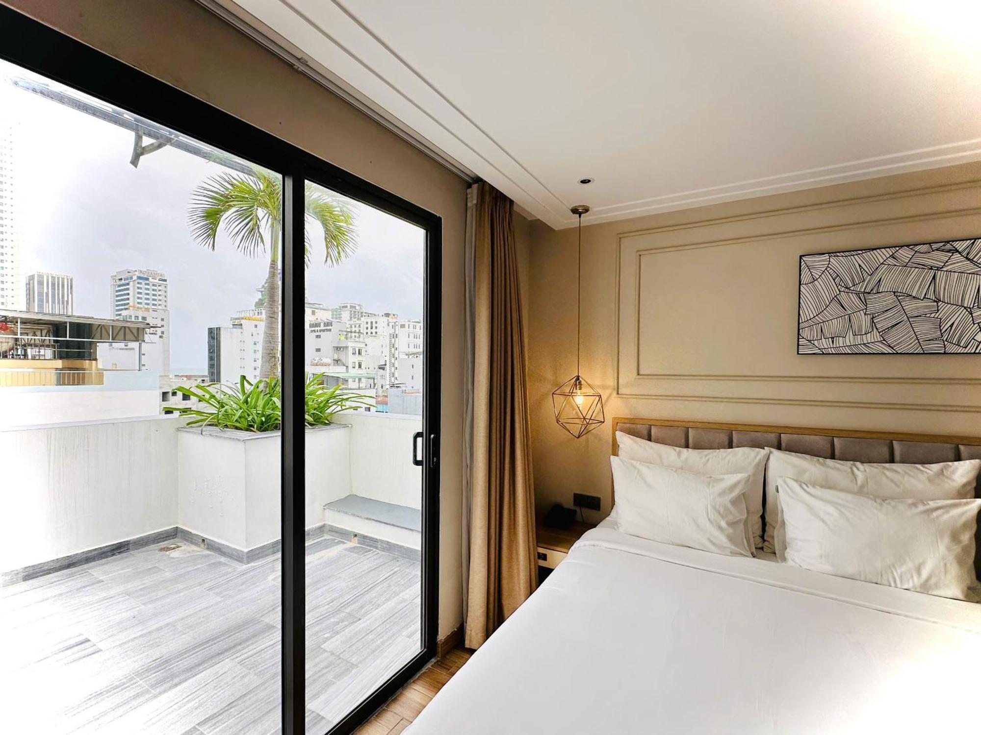 Adela Boutique Hotel - Infinity Pool Da Nang Esterno foto